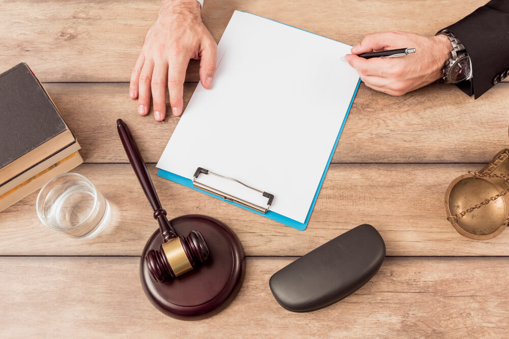Errores habituales en los exámenes prácticos de Justicia (y cómo evitarlos)